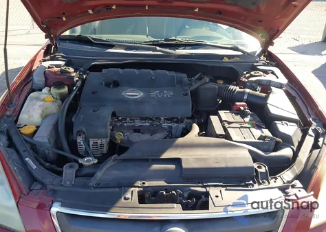 2003 Nissan Altima 2.5 S from USA, damaged, VIN 1N4AL11D13C150498